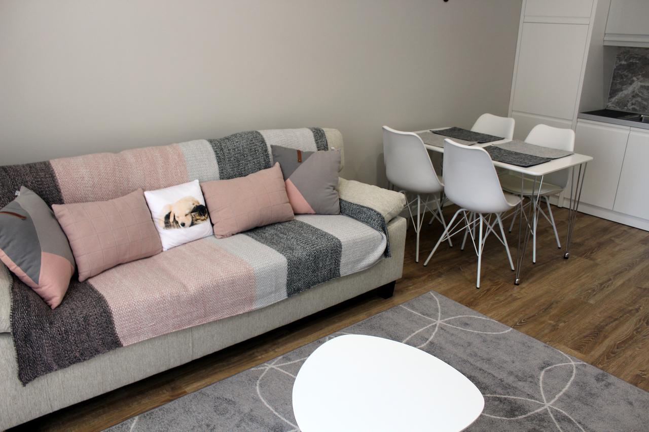 Fleur Apartment Тирана Экстерьер фото